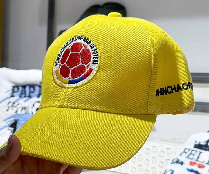 Gorra personalizada amarilla de la selección de Colombia - 150