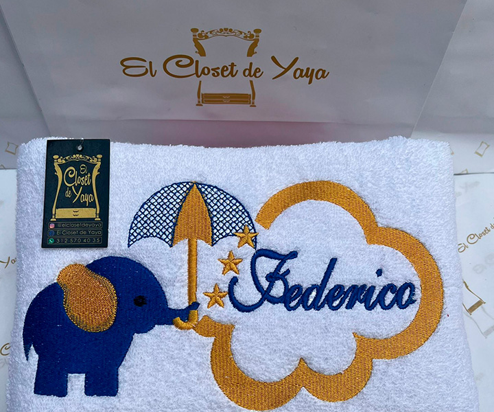 Toalla personalizada para bebe de elefante sombrilla azul - 356