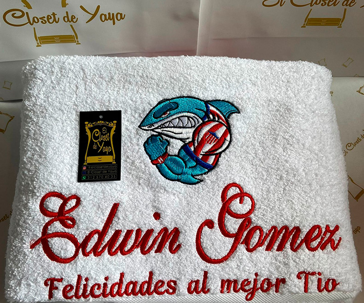 Toalla personalizada para hombre de tiburon junior - 449