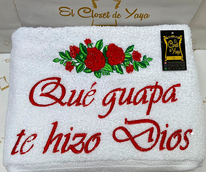 Toalla personalizada para mujer de rosas - 532