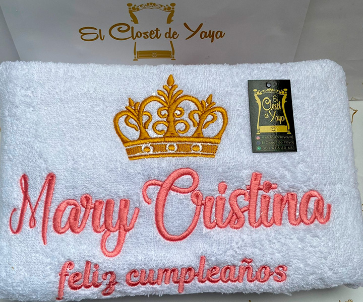 Toalla personalizada para mujer de corona para cumpleaños - 327