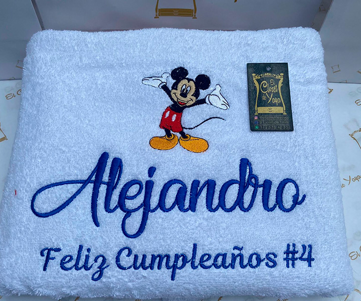 Toalla personalizada para niño color blanco de Mickey Mouse - 425